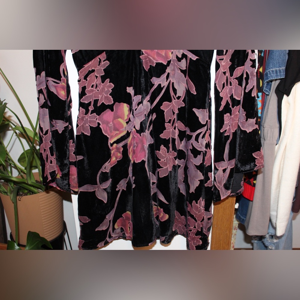 LUSH Floral Velvet Dress with Bell Sleeves - Picture 2 of 7